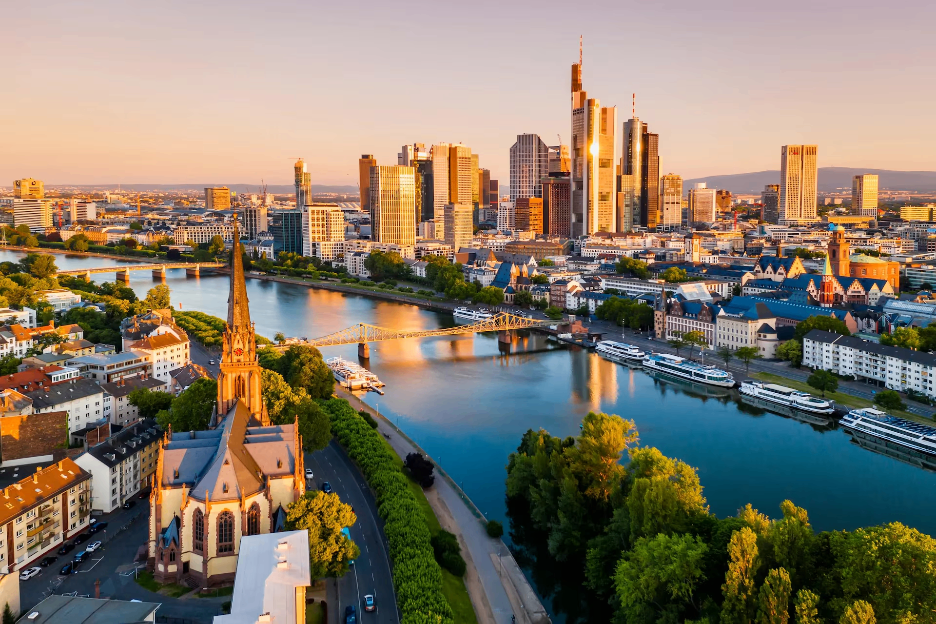 Frankfurt am Main · skyline